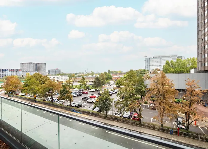 Studio With Parking & Balkony, Zabrska Global Office Park By Noclegi Renters